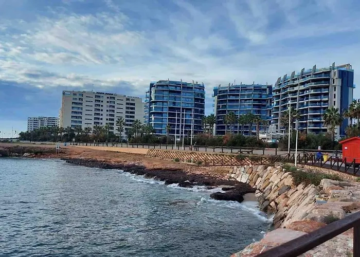 Nice Apartment Near The Sea